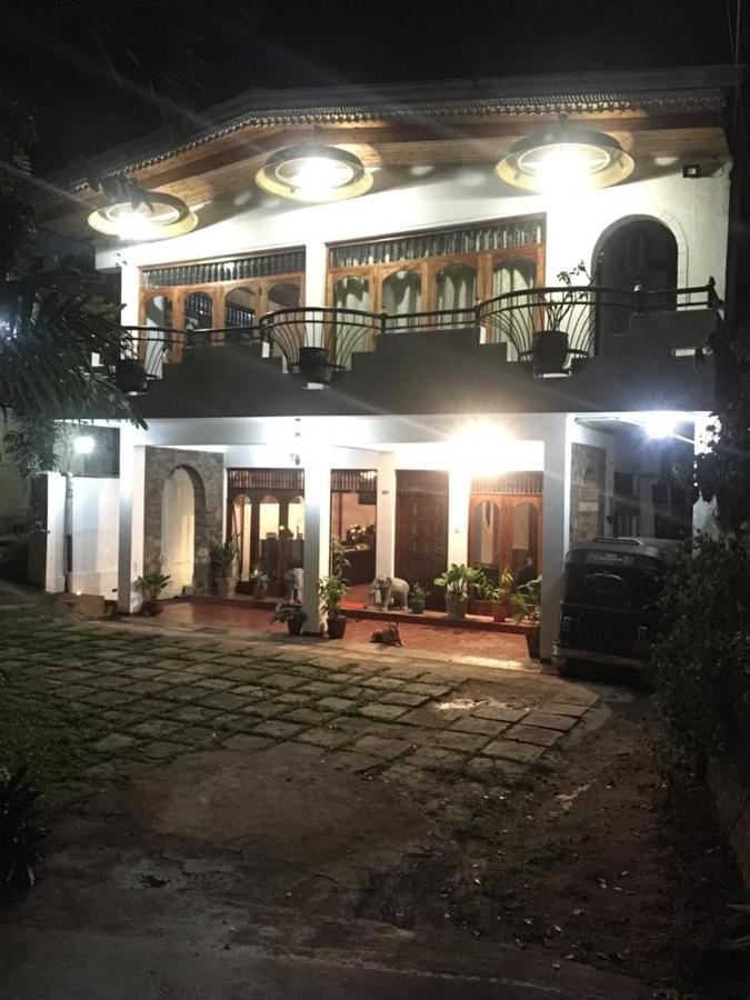 Kandy Ivy Banks Holiday Resort Kültér fotó